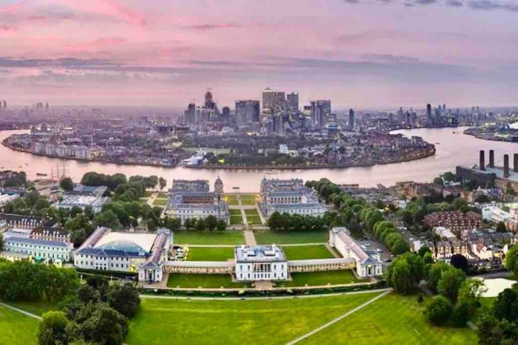 Greenwich Luxury View Apartment London Eksteriør billede